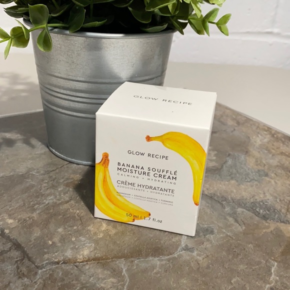 Glow Recipe Other - Glow Recipe Banana 🍌Soufflé